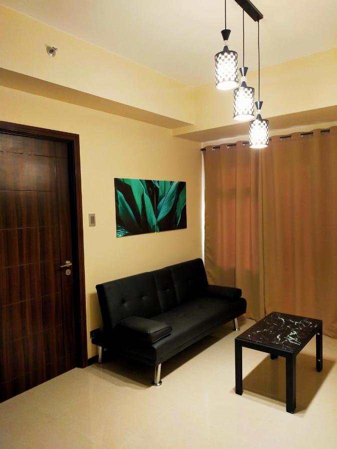 Aparthotel The Radiance Manila Bay Pasay Esterno foto