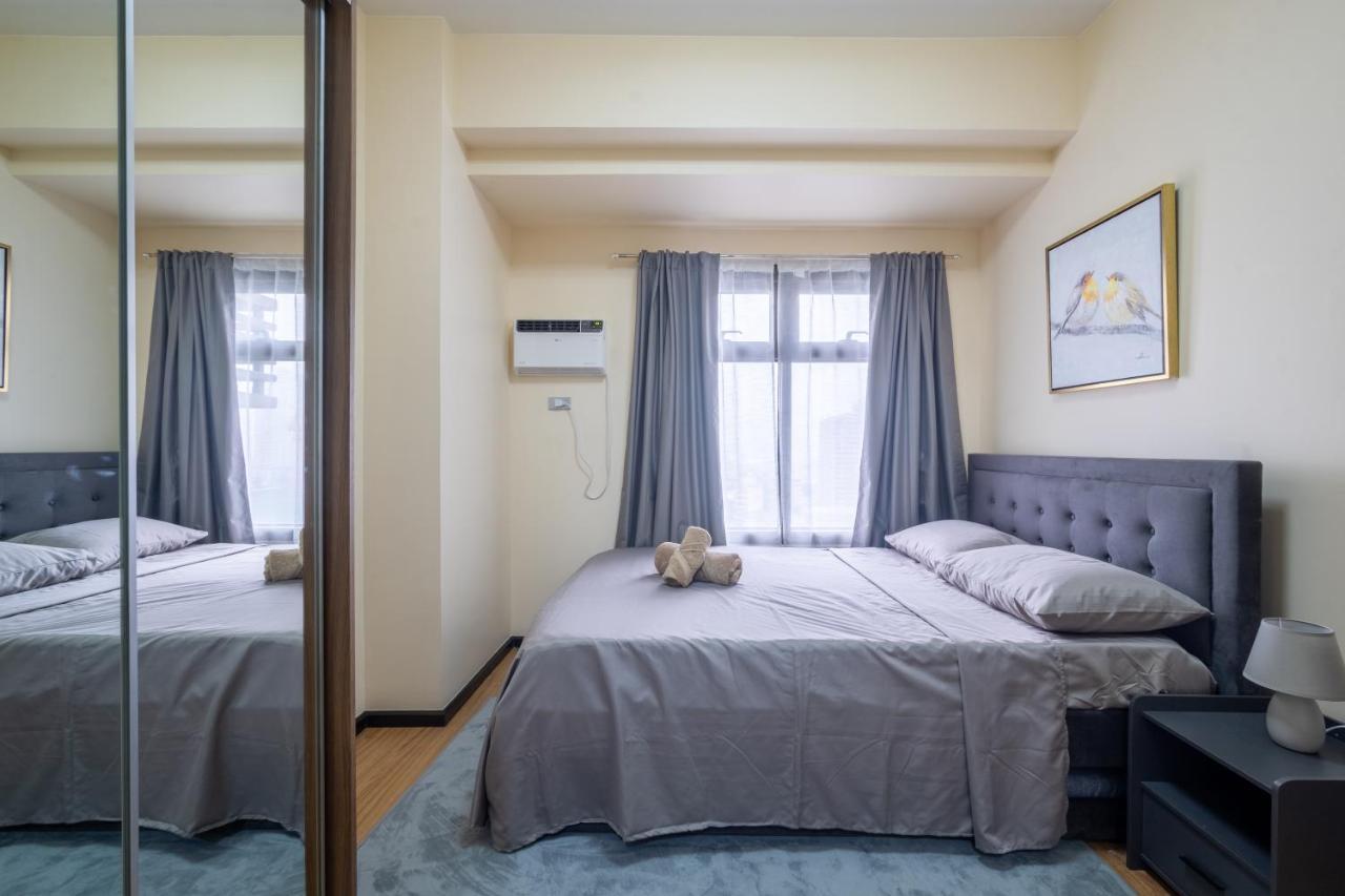 Aparthotel The Radiance Manila Bay Pasay Esterno foto