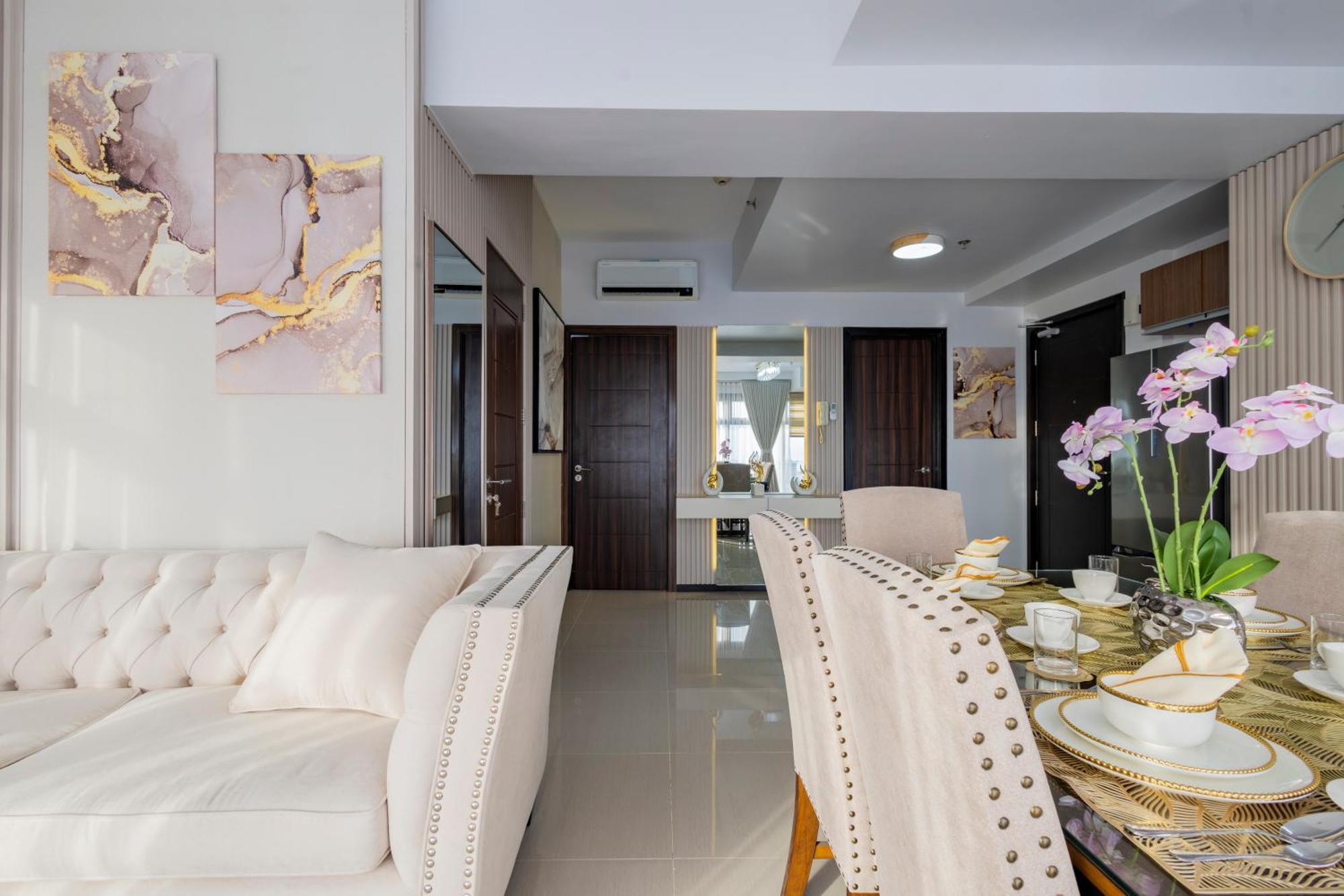Aparthotel The Radiance Manila Bay Pasay Esterno foto