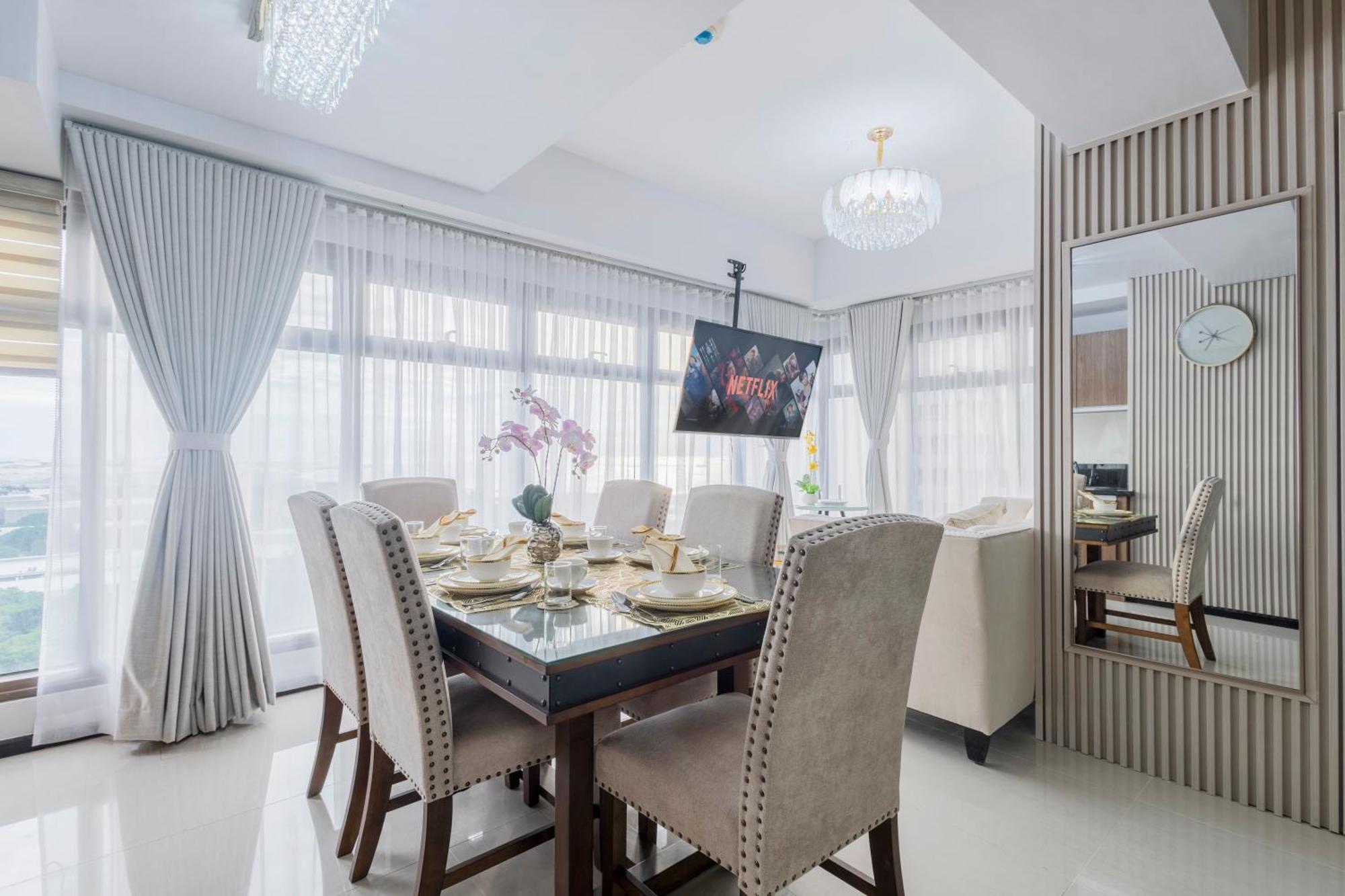 Aparthotel The Radiance Manila Bay Pasay Esterno foto